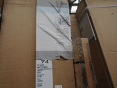 Mira 1000mm clear glaze pivot door enclosure, new and boxed. 108020