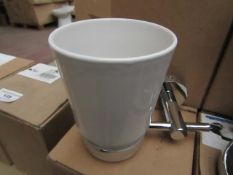 Ceramic tumbler holder, new and boxed. AFZ32