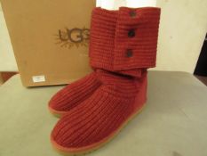 Ladies Classic Card1 Calf Height Ugg Boots, new size 7.5