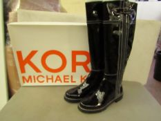 Michael Kors soft Patent boots, new size 37.5