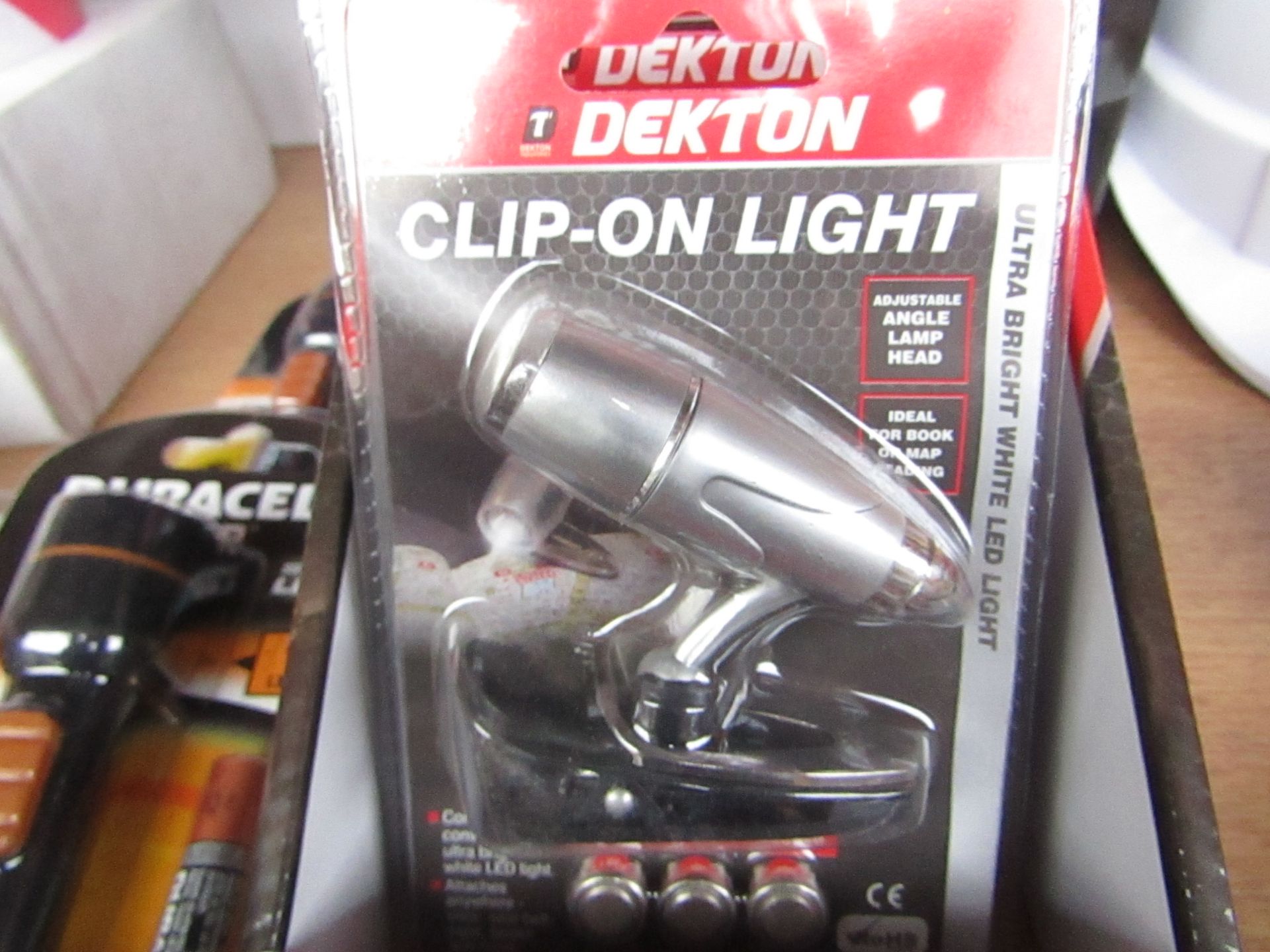 Dekton - Clip-On Light (Ultra Bright White LED) - New & Packaged.