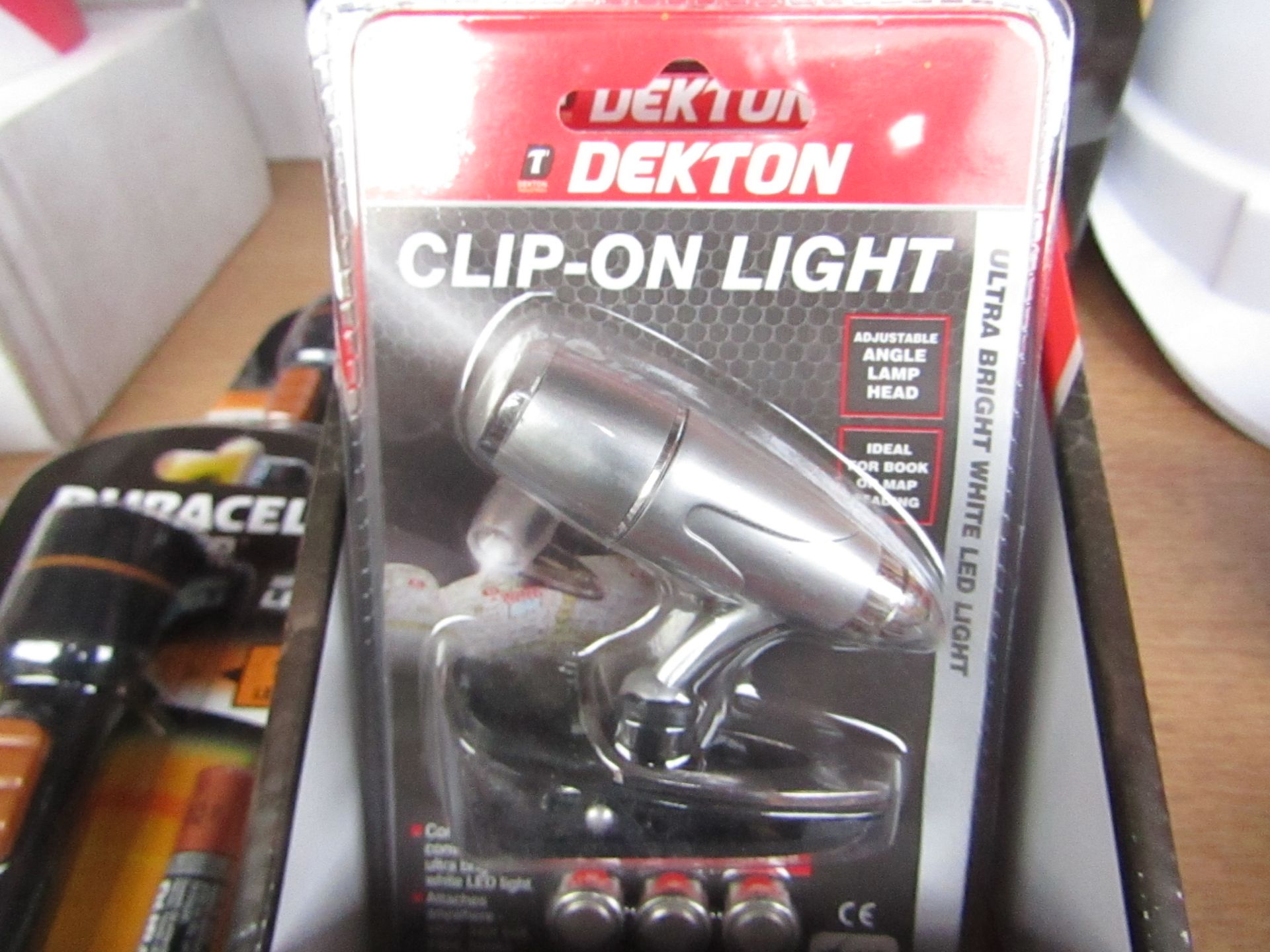 Dekton - Clip-On Light (Ultra Bright White LED) - New & Packaged.