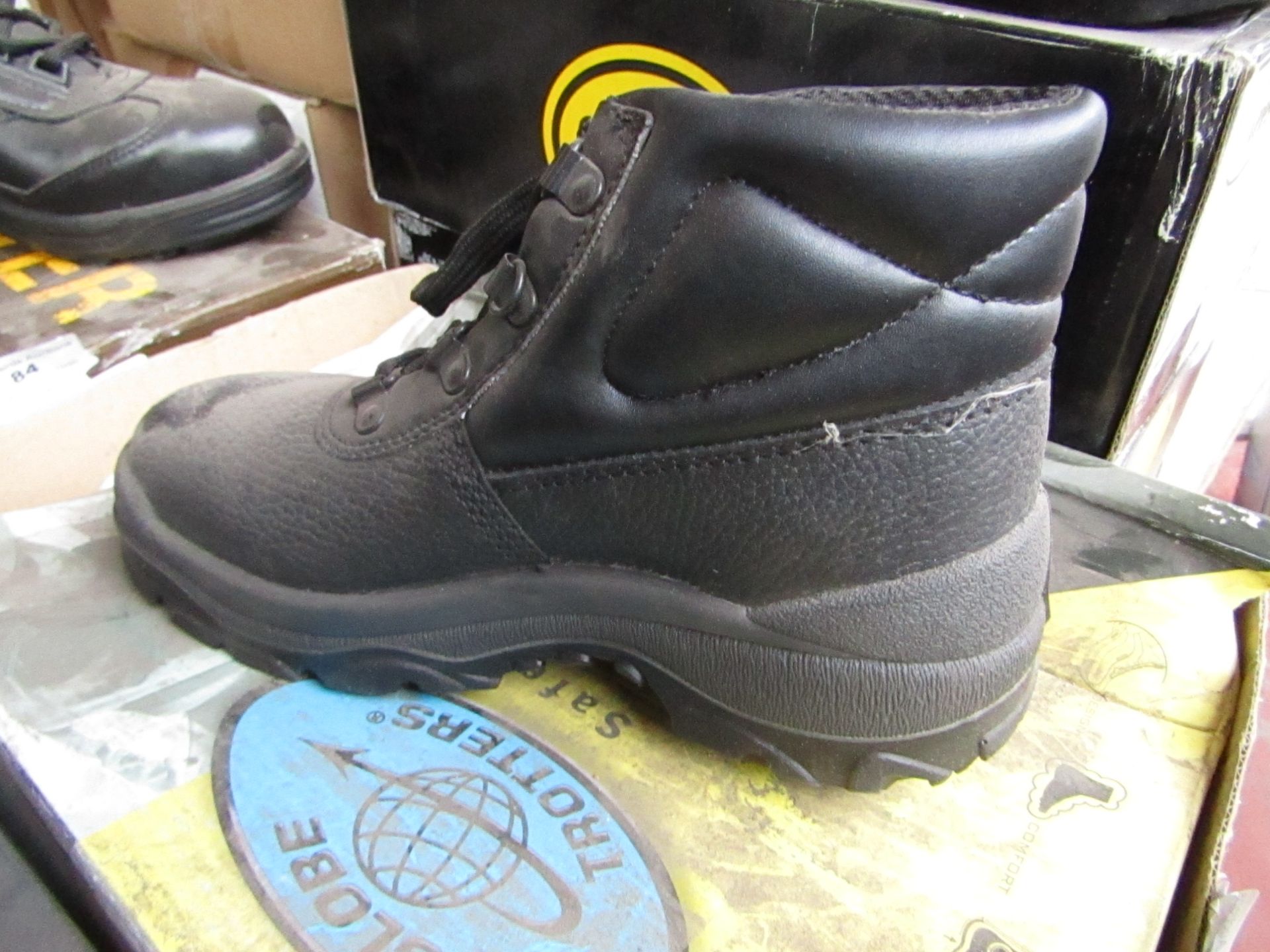 Globe Trotter steel toe cap boots - Size 3 - New & Boxed.