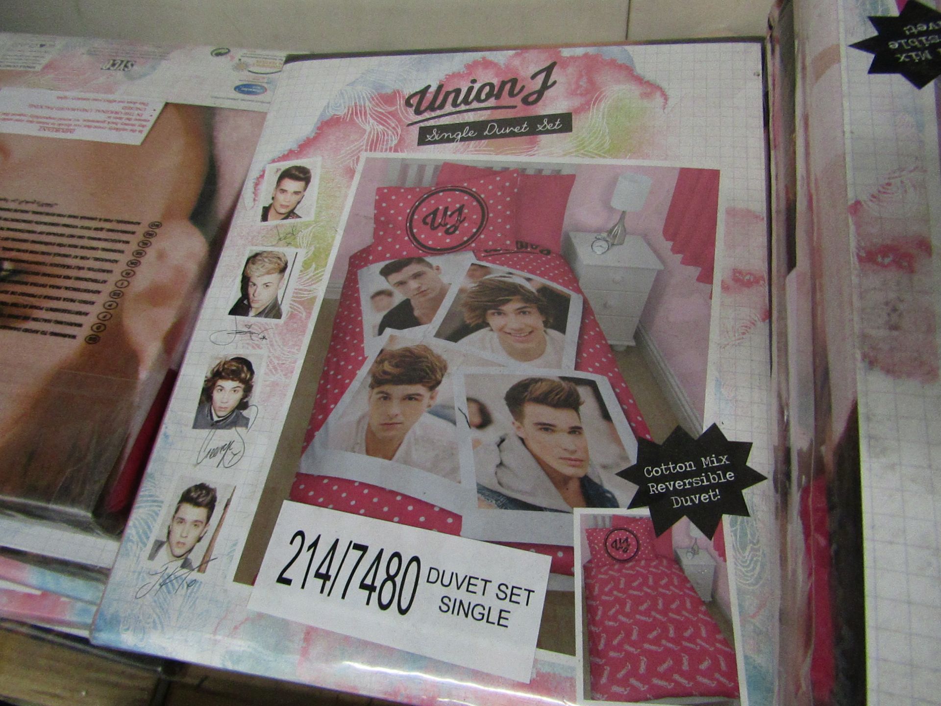 Box of 6 Union J Single Duvet sets. New & Packaged