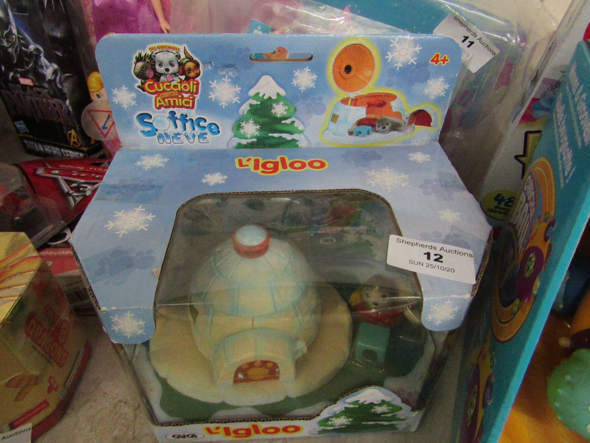 Igloo Figure Set. New & Packaged. Instructions are Not English