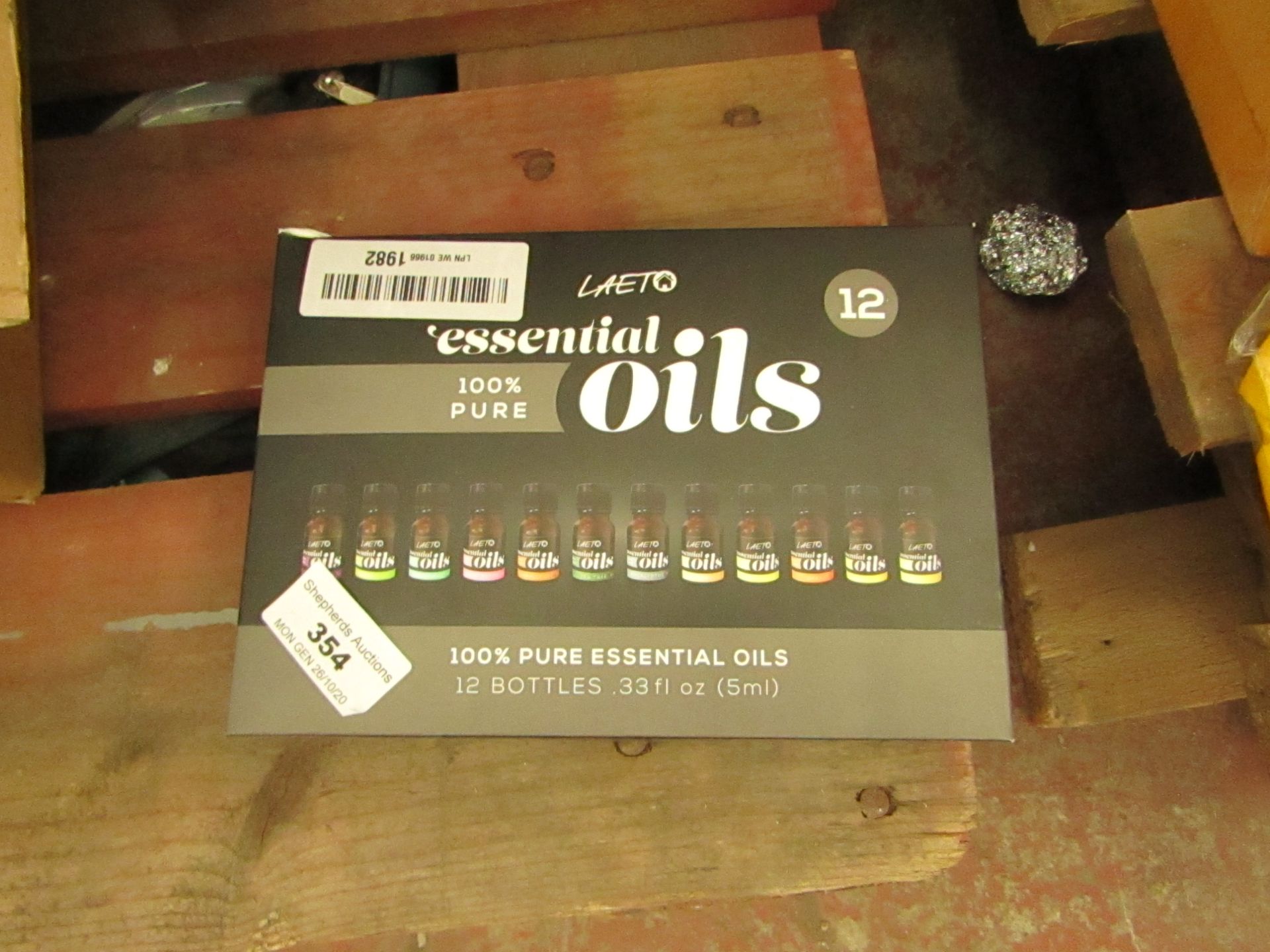 Pack of 12 5ml Essential Oil Bottles. New & Boxed