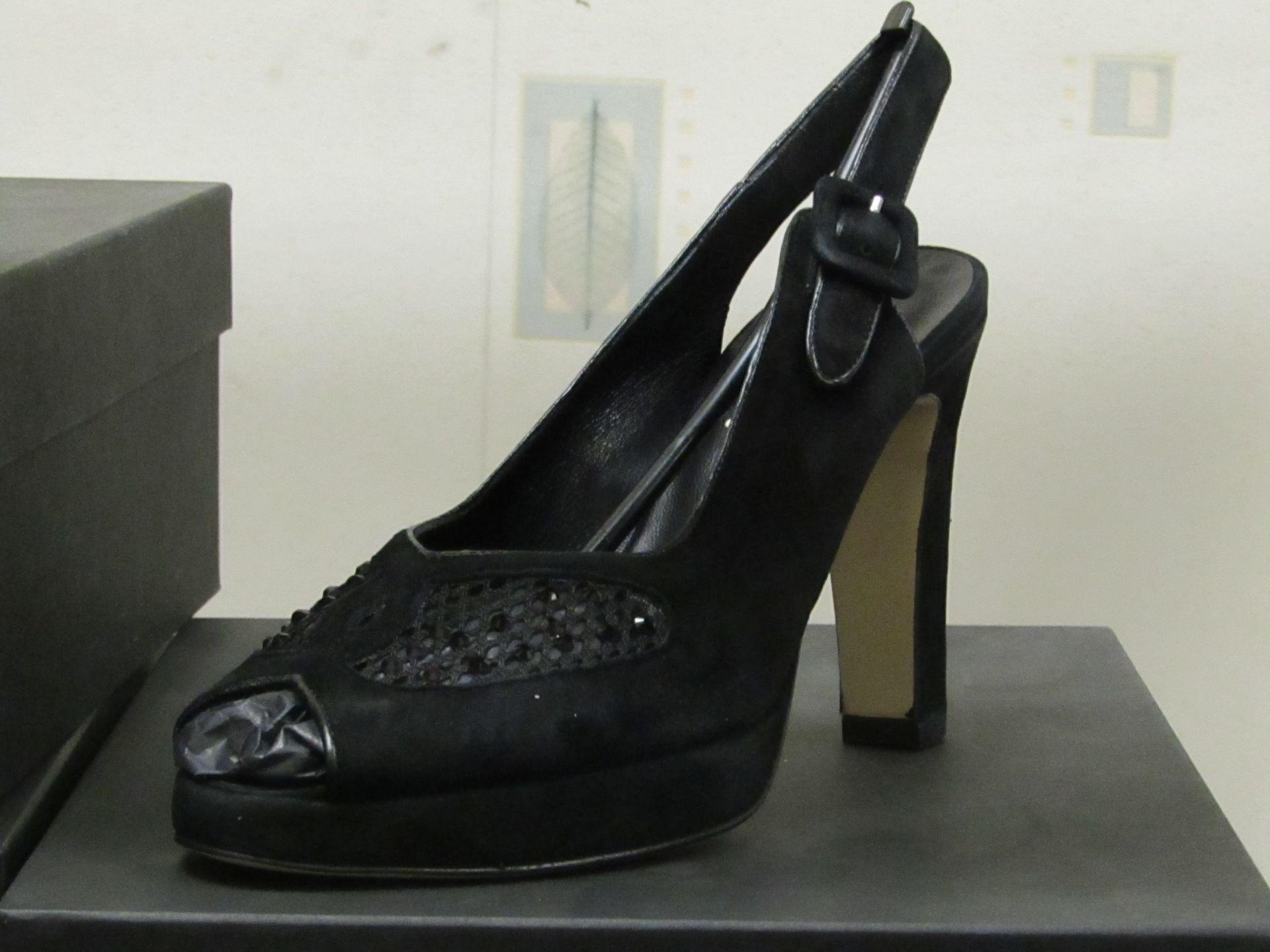 Tracey Ross Anita platform heels, size UK 7, boxed.