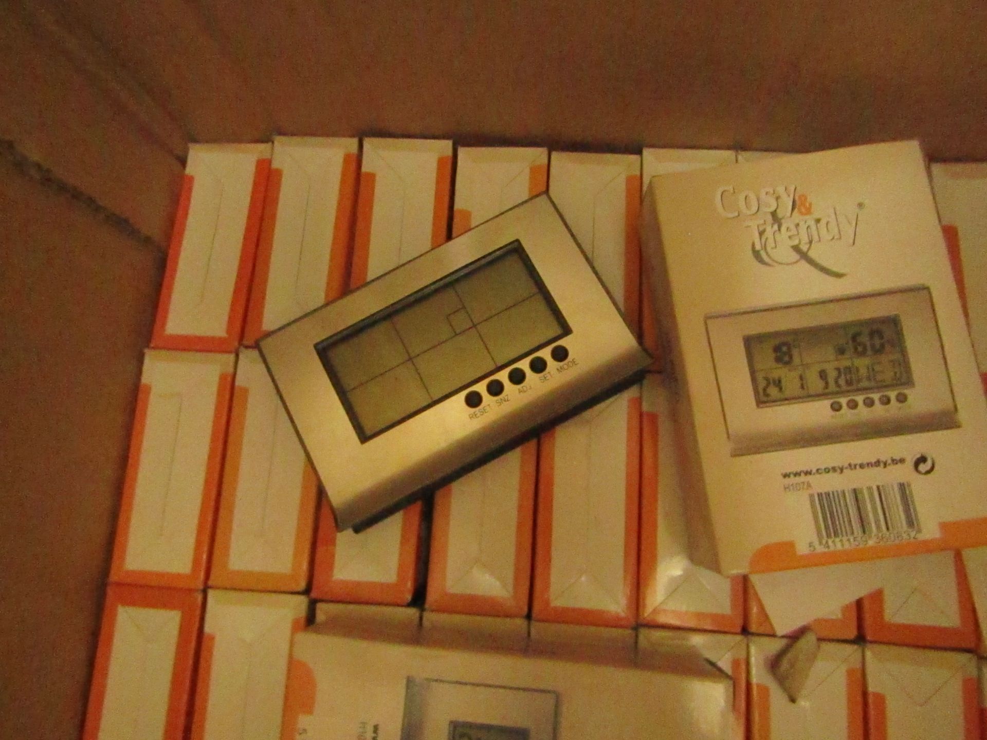 20x Cosy & Trendy - Digital Clock - Unsed & Boxed.