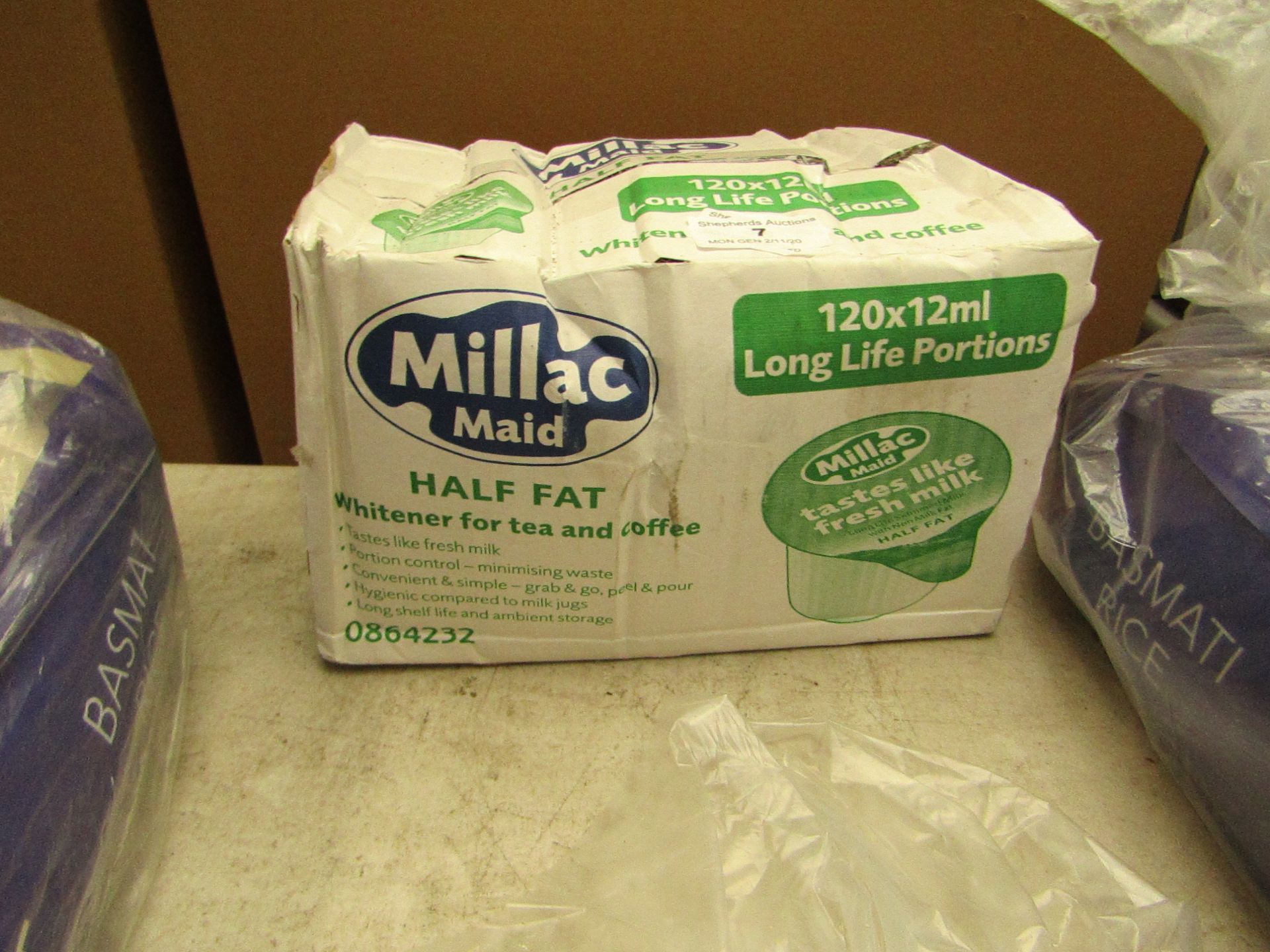 Millac Maid - Half Fat Whitener (120x12ml) - 22/09/20 - Box Crinkled.