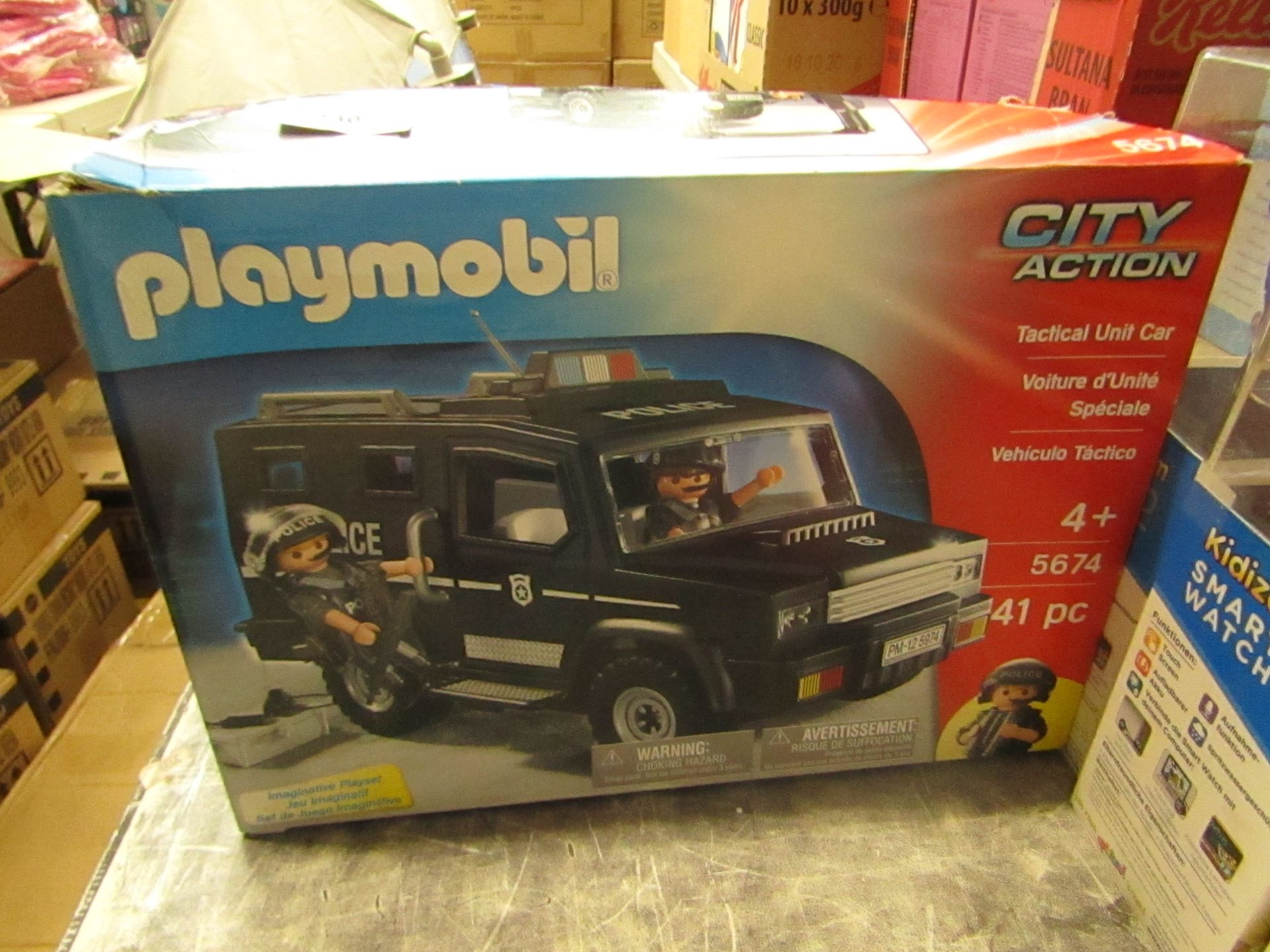 Playmobile 5674City Action tactical Unit car paly set, the out box is a bity crushed but contents