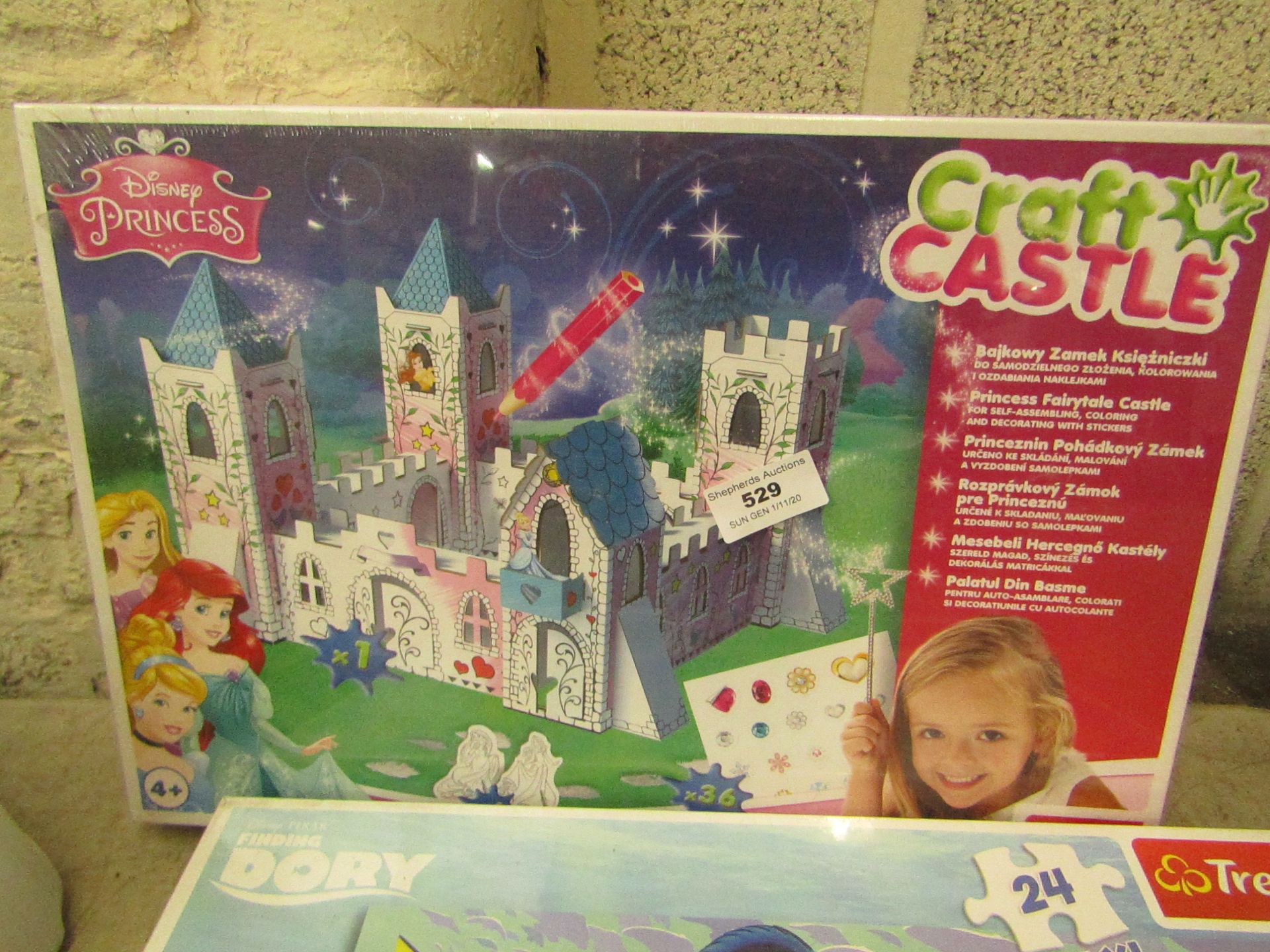 Disney Princess Craft Castle, still selaed.