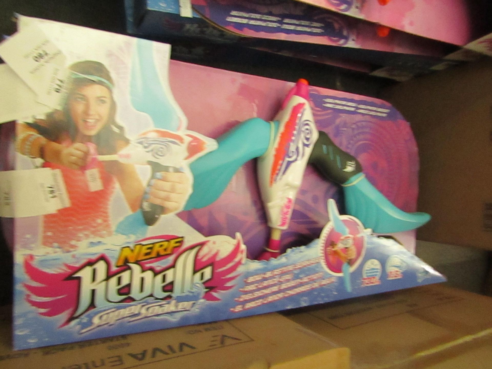 Nerf rebelle Super Soaker bow, new and boxed, RRp £19,99