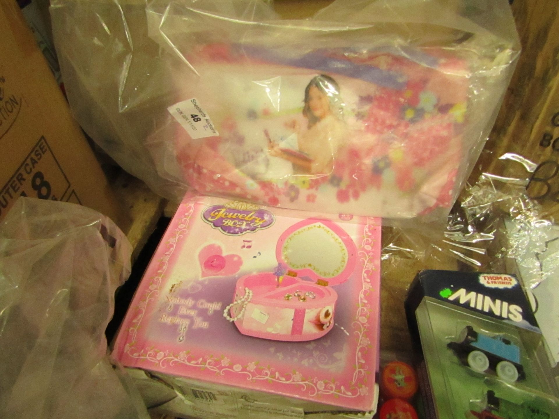 2 Items Being a Girls Jewelry Box & a Violetta Make up Bag. Both unused