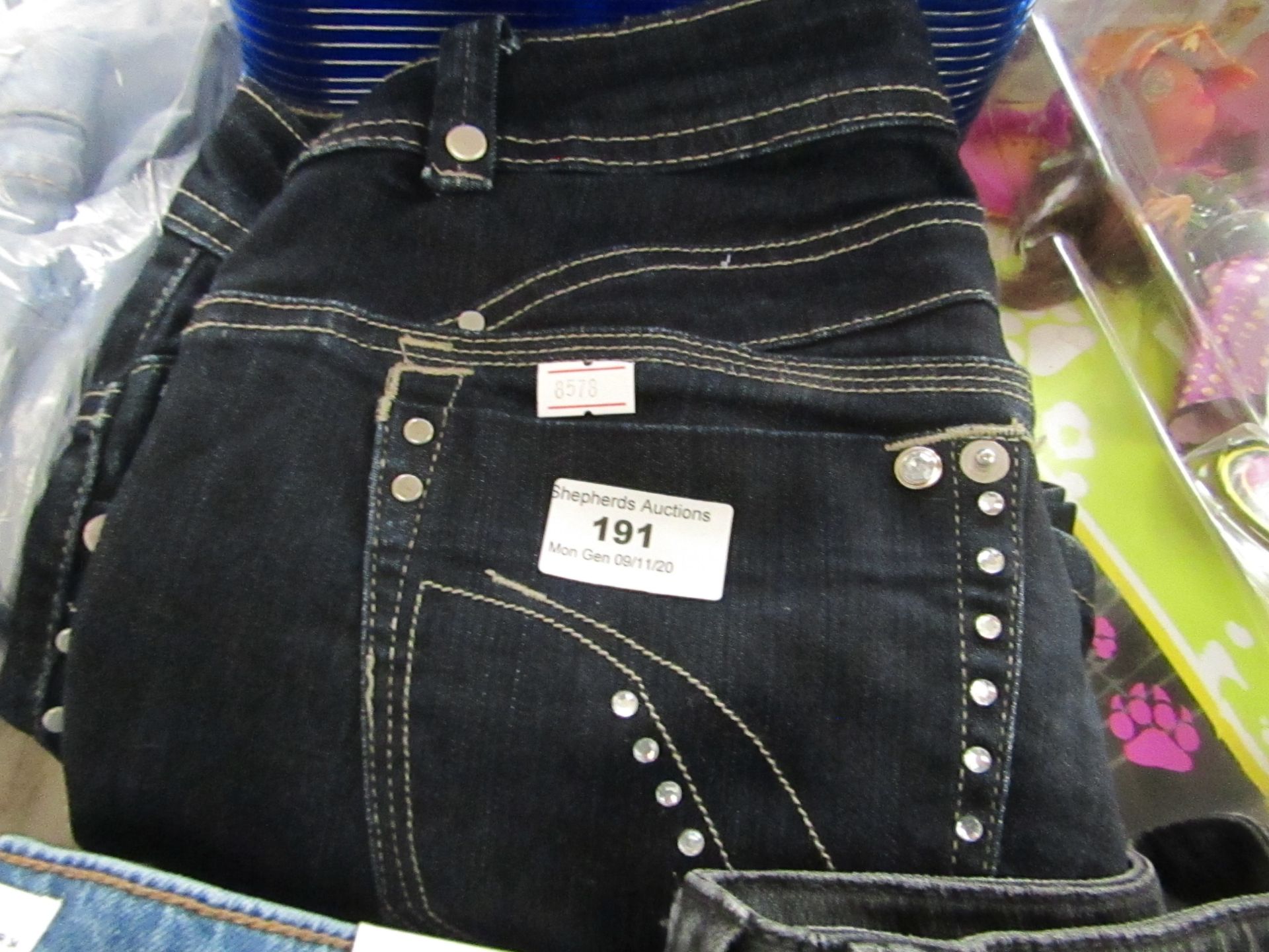 BootCut - Jeans - Size 10 - Unused.