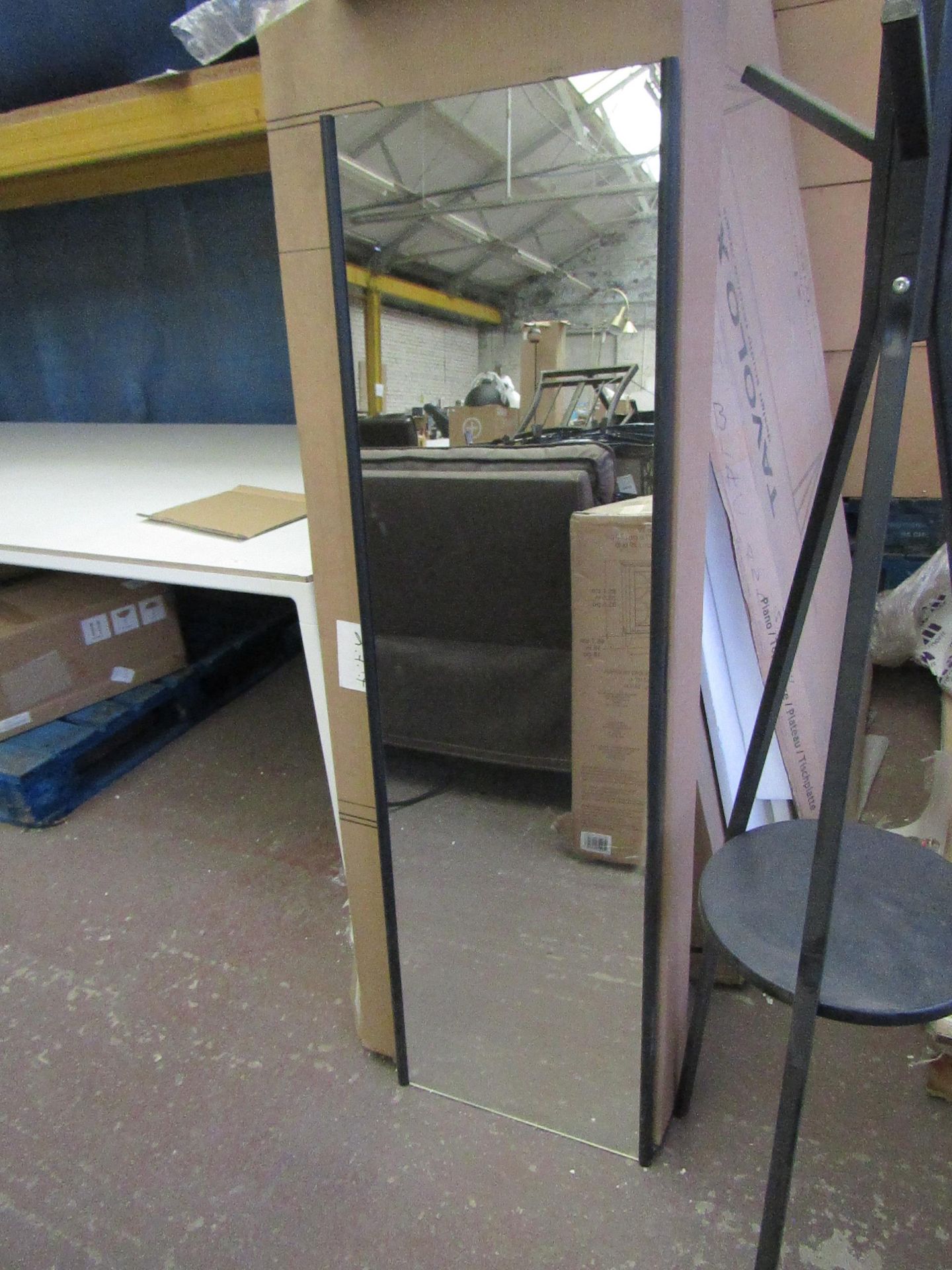 | 1x | MENU KASCH KASCH FLOOR MIRROR | LOOKS UNUSED AND THE MIRROR IS UNDAMAGED BUT UNCHECKED FOR