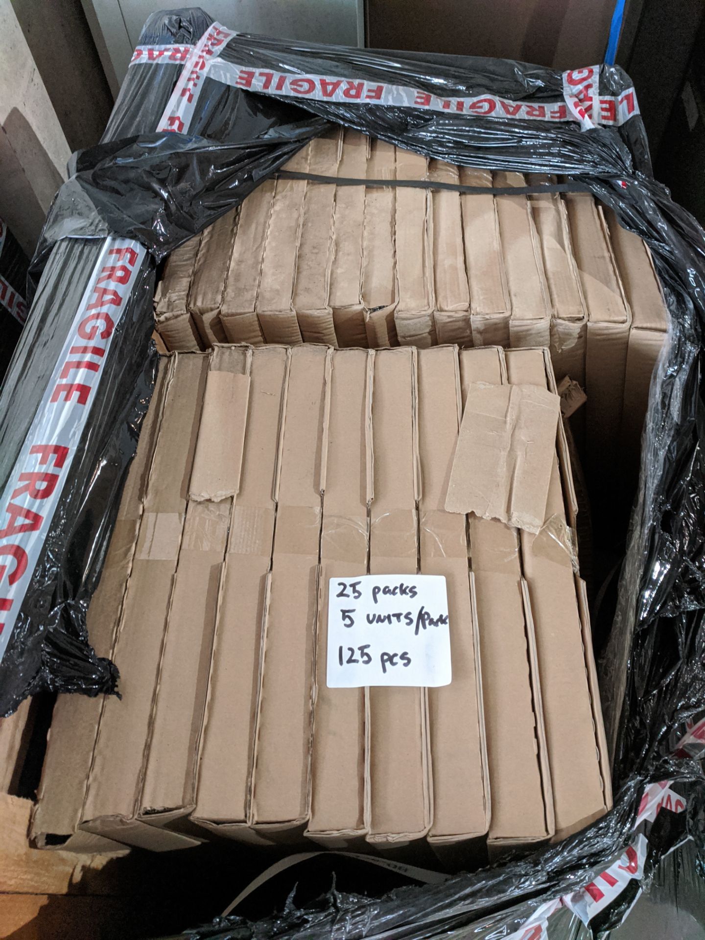 Pallet containing 150 Brand new Cooke & Lewis Wall mirror - new and sealed rrp £12.99 each - 150 pcs