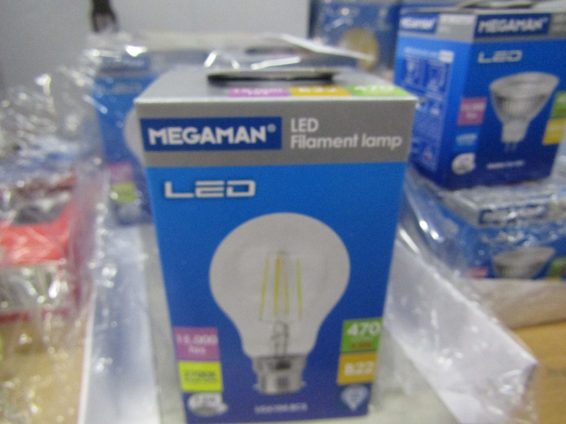 Megaman LED Filament lamp, new and boxed. 15,000Hrs / B22 / 470 Lumens