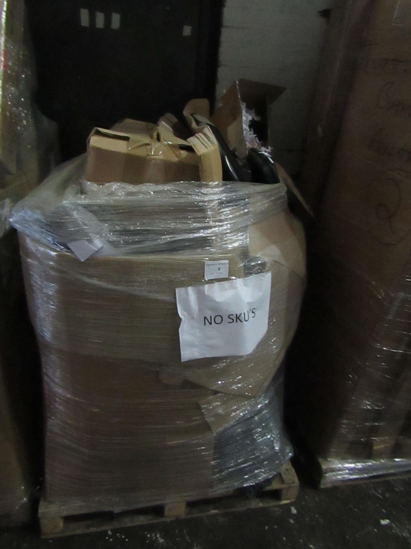Pallet of Mixed Electrical and non electrical returns from a large online retailer, includes clothes