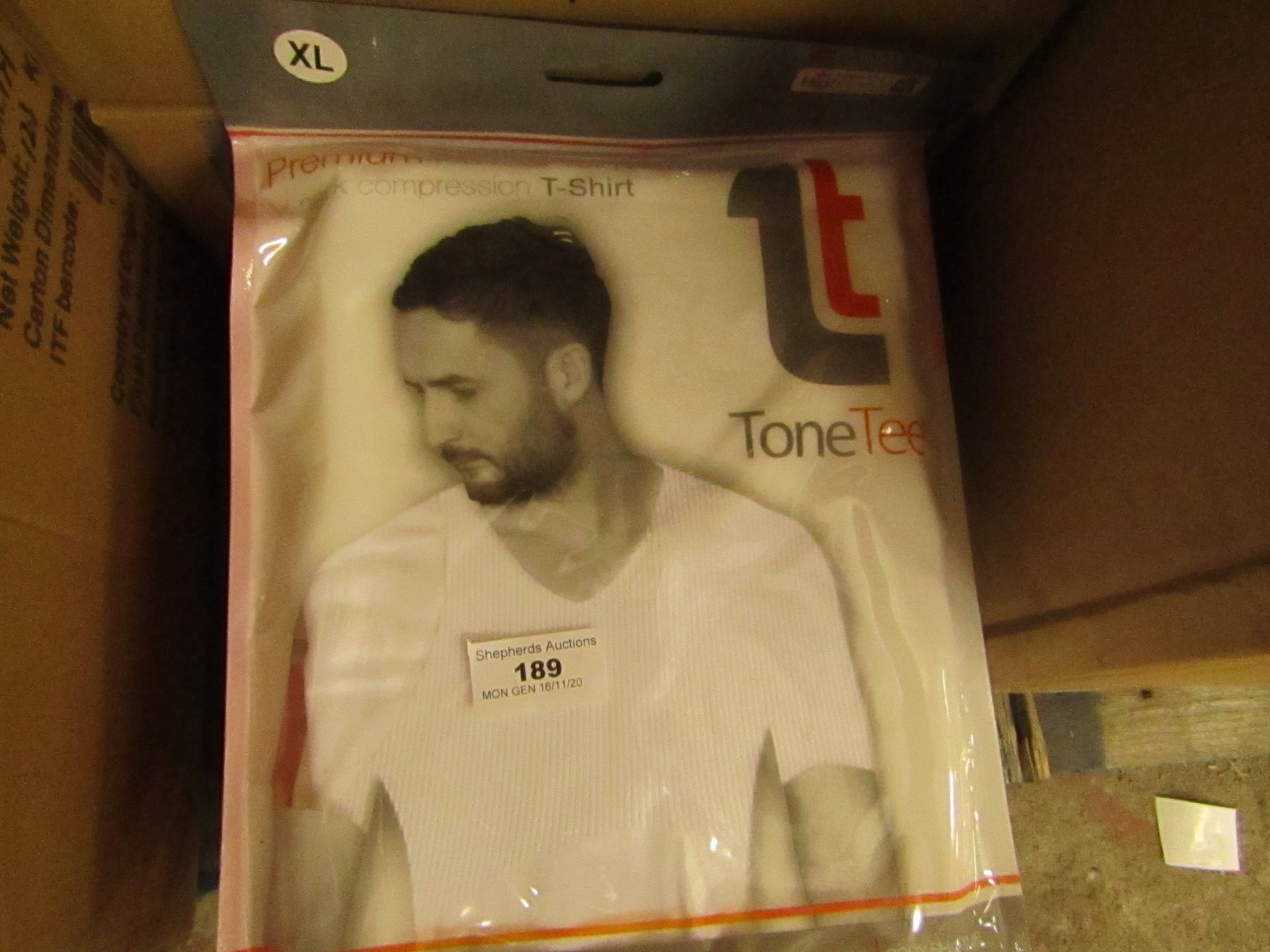 | 6X | V NECK COMPRESSION T-SHIRT, SIZE XL | NEW AND PACKAGED | NO ONLINE RE-SALE | SKU - |