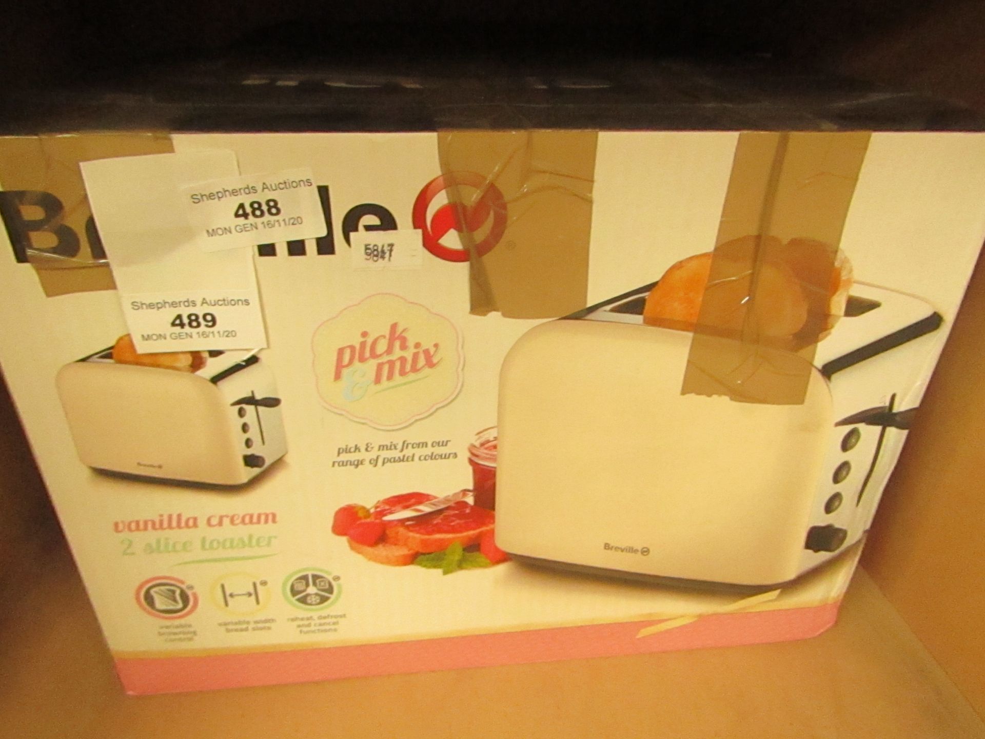 Breville - Vanilla Cream 2 Slice Toaster - unchecked & Boxed