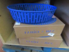 | 2X | HAY PANIER BRIGHT BLUE OVAL METAL BASKET | RRP £45 EACH |LOOKS UNUSED AND BOXED |