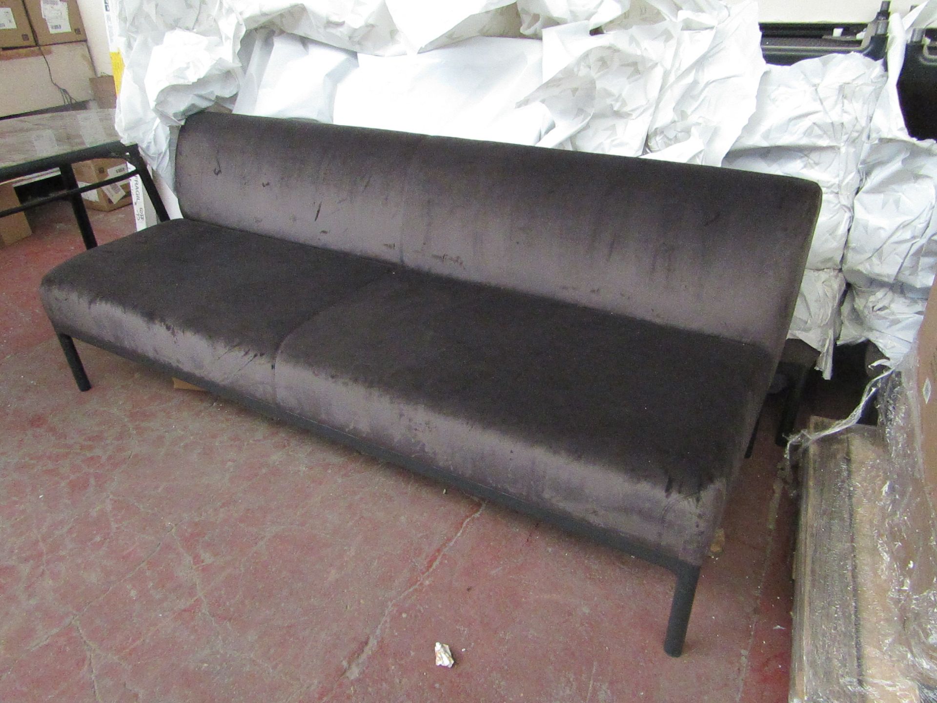 | 1 X | PERASON LLOYD EDGE BENCH | SOFA CUSHION IS IN GOOD CONITION BUT THERE MAY BE SMALL MINOR