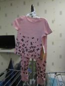 Set of DKNY Pyjamas, new age 5