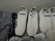 DKNY Size 6.5 Slip on Shoes. These Look unworn but will need a wipe