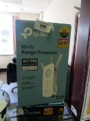 TP Link AC1750 Dual band wifi range extender, boxednad unchecked