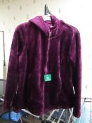 32 Degrees Heat Size XL Zip up Jacket. New with tags