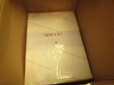 Swoon Wiles Double Pink Bedding Set. New & Packaged