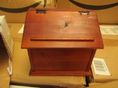 Wooden Trinket Box with Hinged Lid. New & Boxed