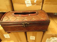 Wooden Storage Chest. 27cm x 15cm x 12cm. New & Boxed