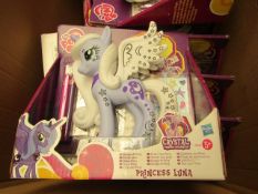 2 x My Little PonyPrincess Luna Design a Ponies. New with tags