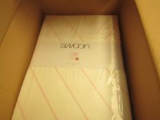 Swoon Boole Double Pink Bedding Set. New & Packaged