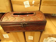 Wooden Storage Chest. 27cm x 15cm x 12cm. New & Boxed