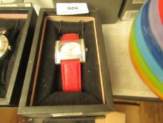 Ladies Quartz Watch. Unused