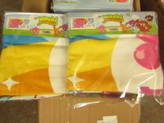 2 x Moshi Monsters i Love Summer Towels. 70cm x 140cm. New & Packaged