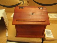 Wooden Trinket Box with Hinged Lid. New & Boxed