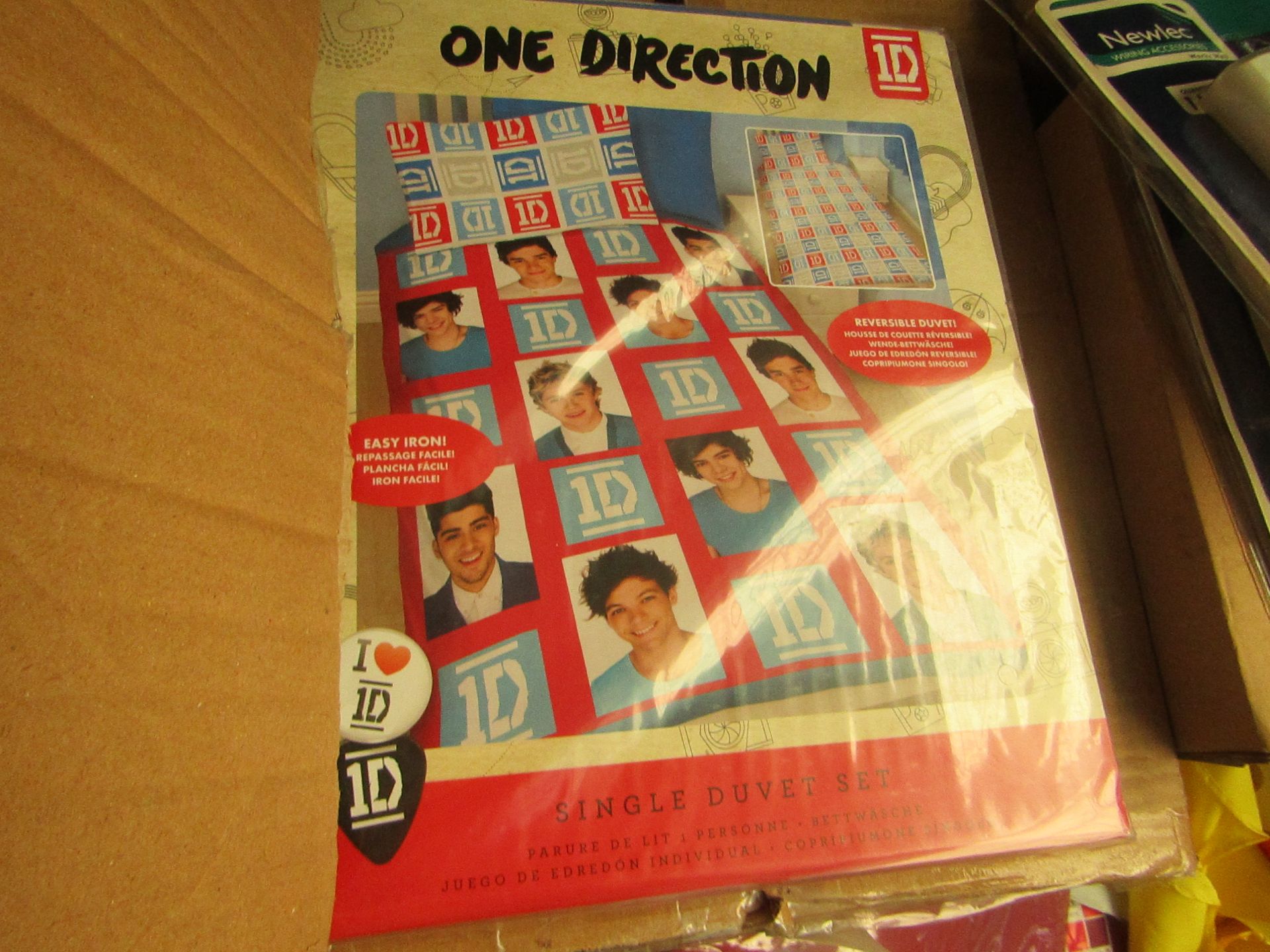 One Direction Single Bedding Set. New & packaged