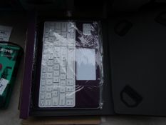 Tablet Case & Keyboard - unchecked & Boxed