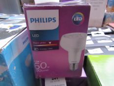 Philips LED Warm Light Bulb - 60w - 370 Lumen - unchecked & Boxed