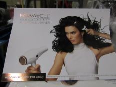 Formwell Beauty X Kendall Jenner - Hair Dryer - unchecked & Boxed