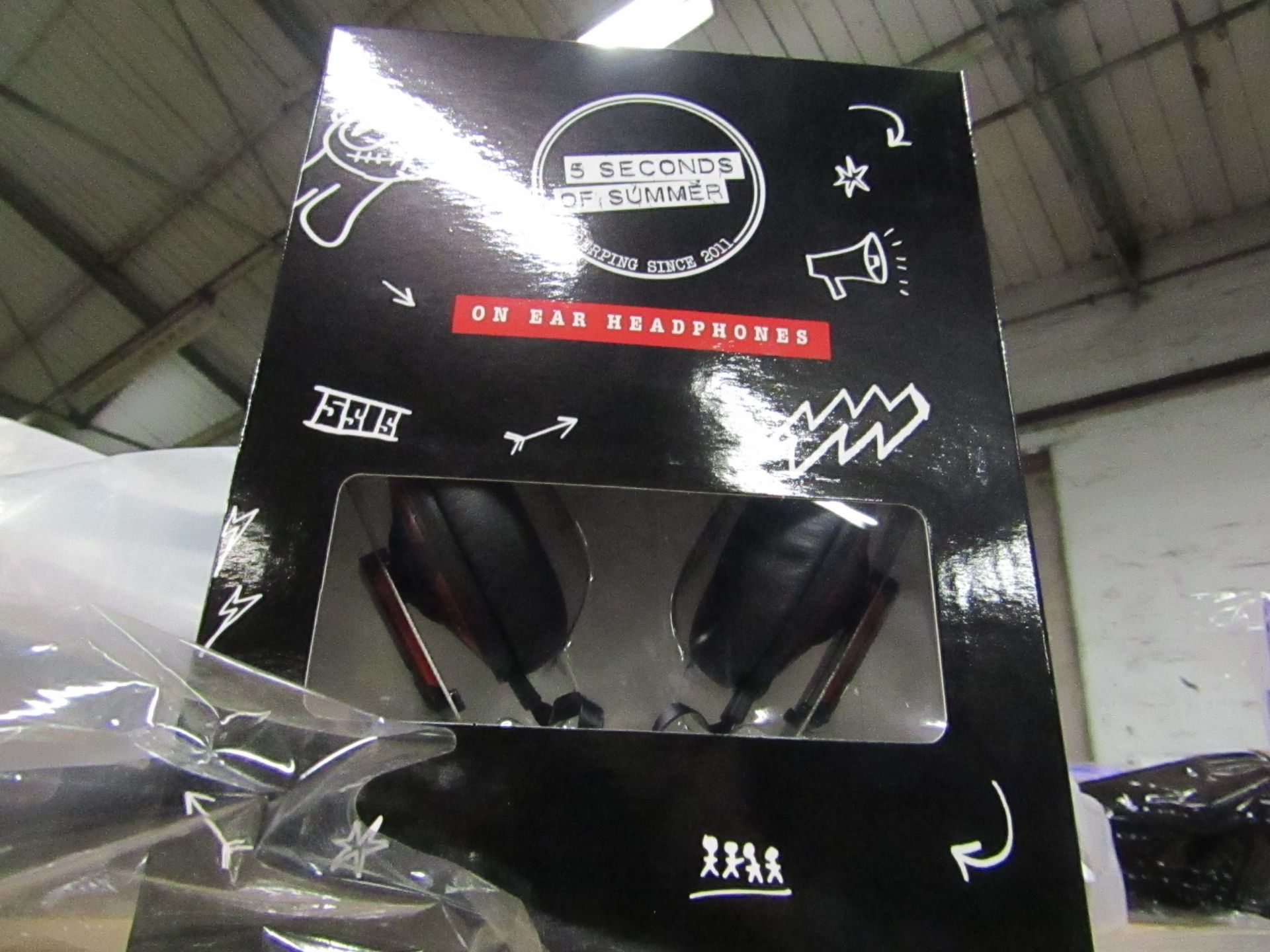 5 Seconds Of Summer Headphones - unchecked & Boxed