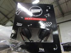 5 Seconds Of Summer Headphones - unchecked & Boxed