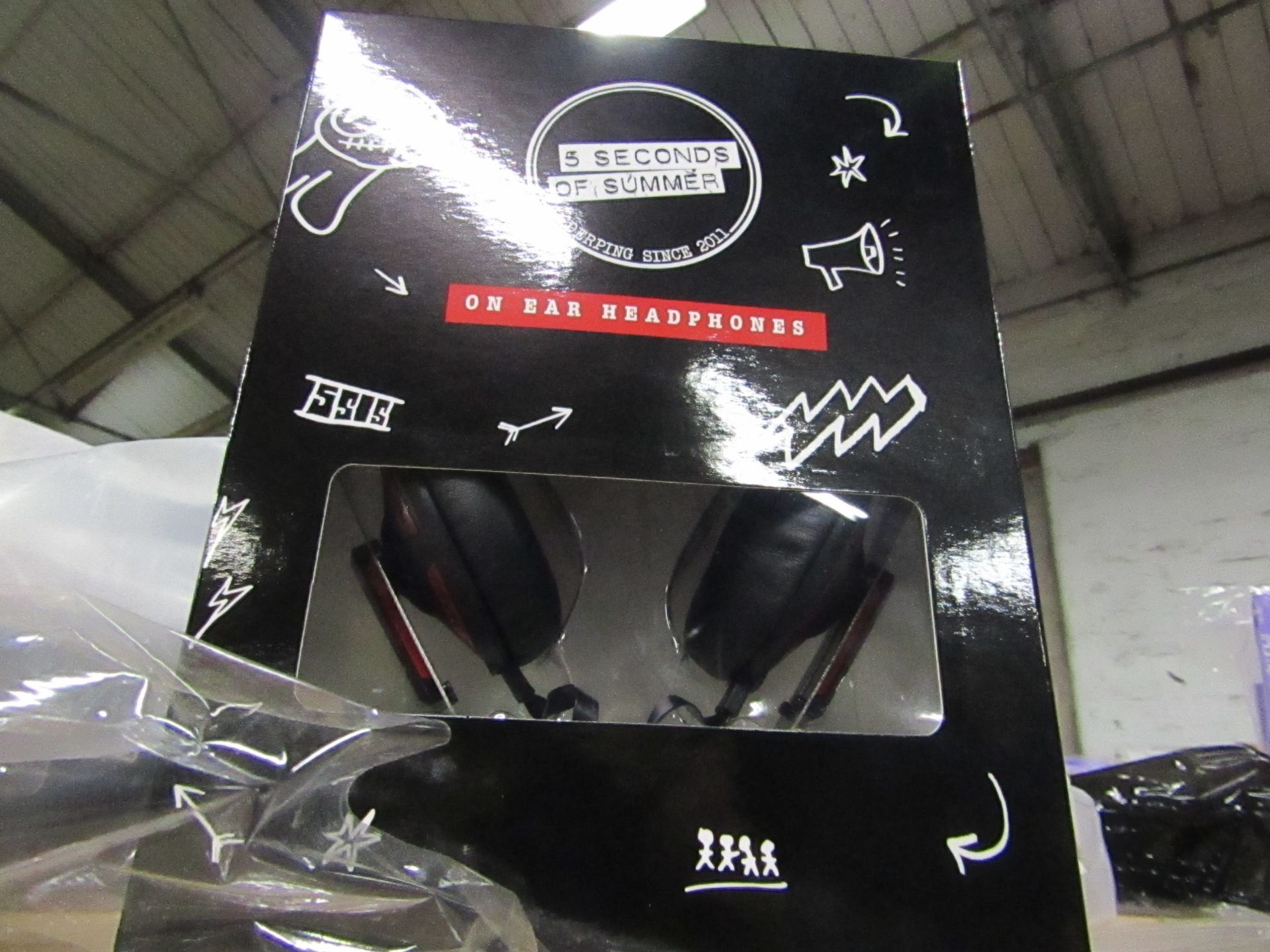 5 Seconds Of Summer Headphones - unchecked & Boxed