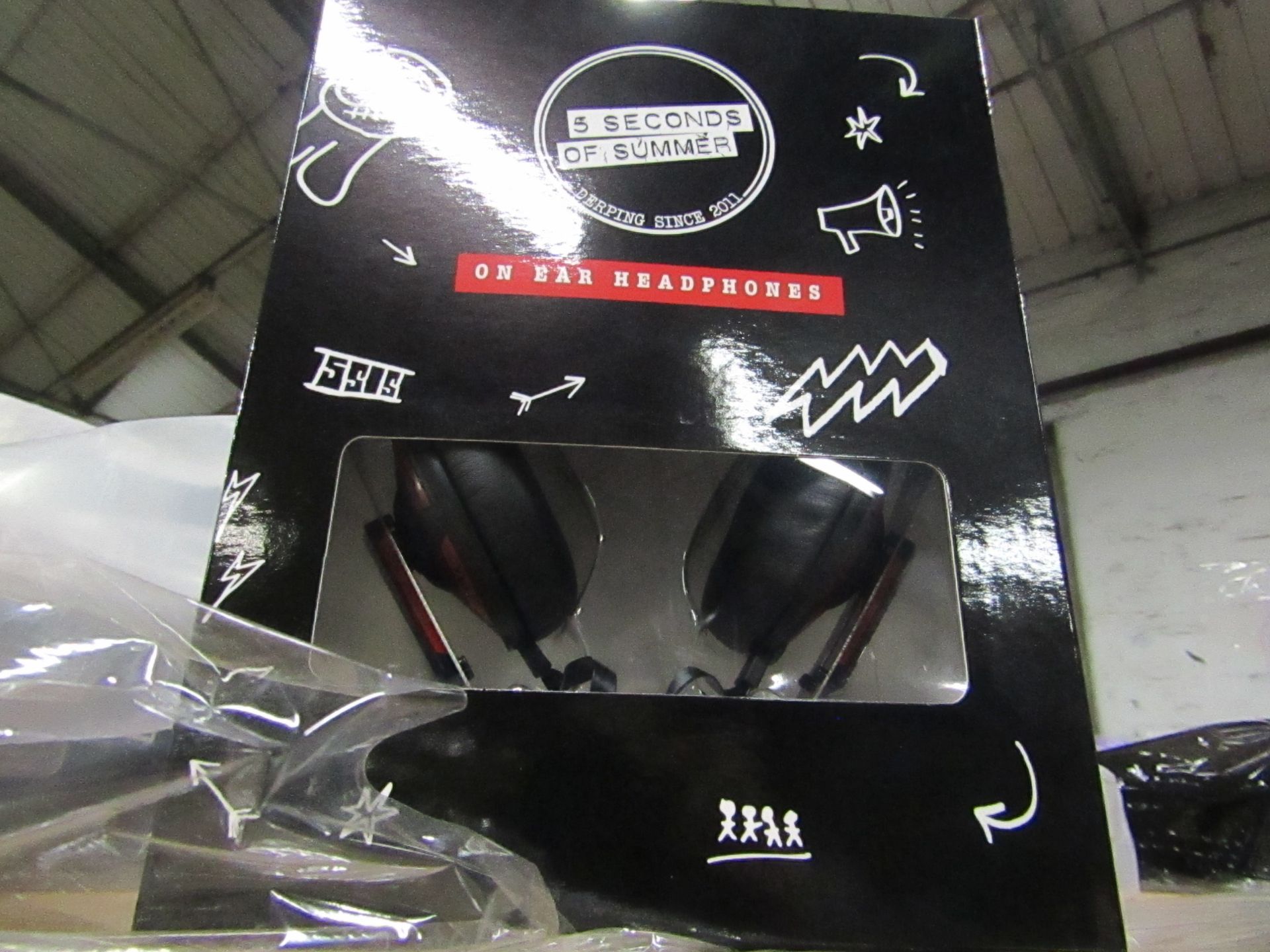 5 Seconds Of Summer Headphones - unchecked & Boxed