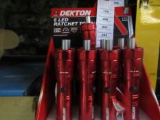 Dekton - Ratchet Torch (6 LEDs) - New with Tags.