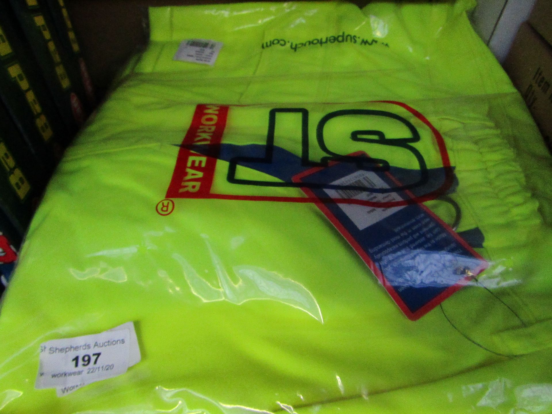 5x ST - Hi-Vis Yellow Work Shorts - Size Medium - Packaged.