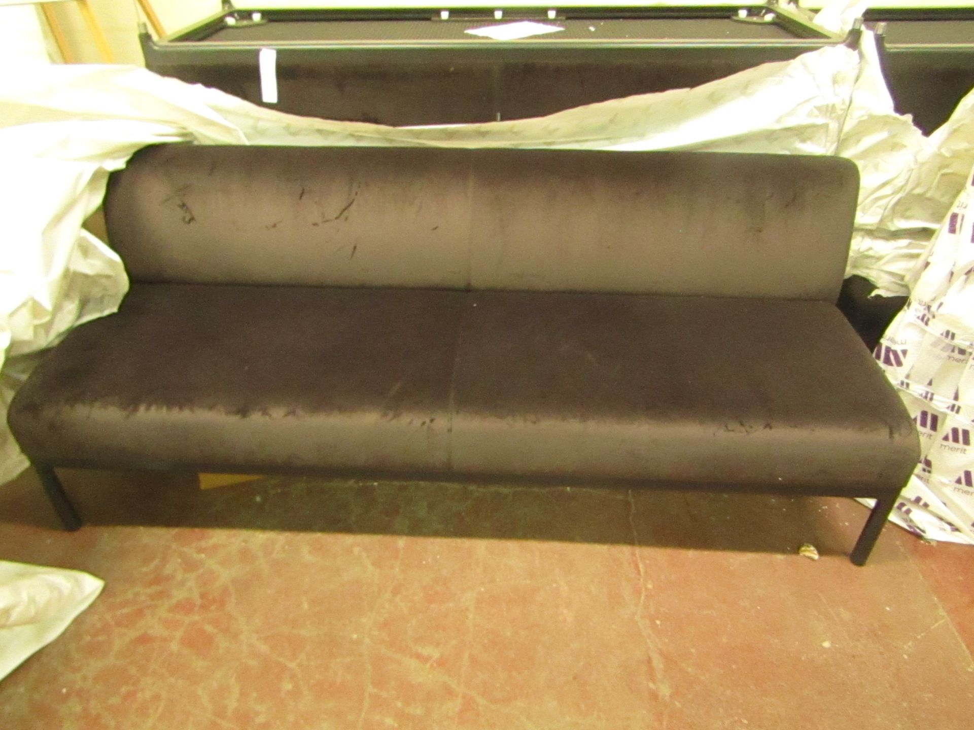 | 1 X | PERASON LLOYD EDGE BENCH | SOFA CUSHION IS IN GOOD CONITION BUT THERE MAY BE SMALL MINOR